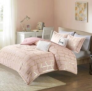 Tina 5 Piece blush pink and golden color King-Cal King Comforter Set